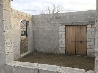 Urgent/ Срочно! Casa nefinisata/ in reconstructie s.Pirita (4 km de la Vadul lui Voda) foto 4