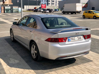 Honda Accord foto 4