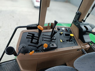 Tractor John Deere 7710 - 170hp фото 2