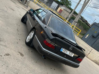 Mercedes Series (W124) foto 5