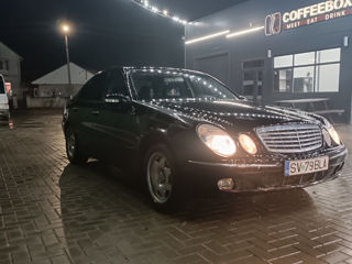 Mercedes E-Class foto 6