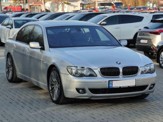 BMW 7 Series foto 4