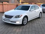 Lexus LS Series foto 1