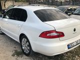 Skoda Superb foto 4