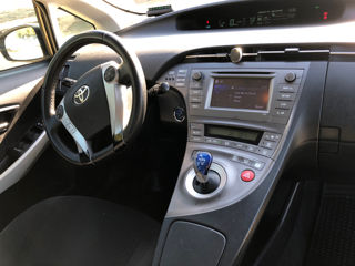 Toyota Prius foto 3