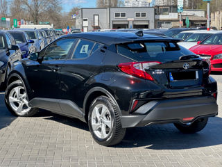 Toyota C-HR foto 5