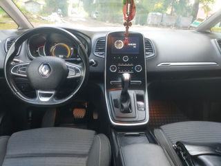 Renault Grand Scenic foto 9