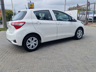 Toyota Yaris foto 3