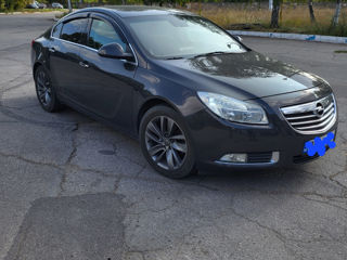 Opel Insignia foto 1