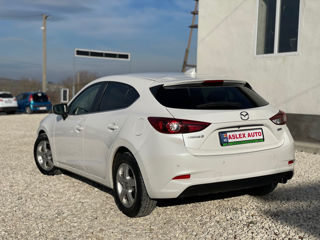 Mazda 3 foto 3