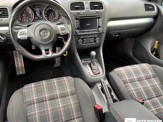 Volkswagen Golf foto 8