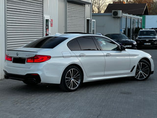 BMW 5 Series foto 4