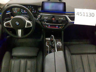 BMW 5 Series foto 3