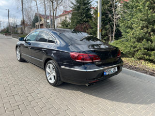 Volkswagen Passat CC foto 2