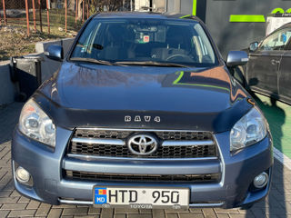 Toyota Rav 4 foto 3