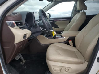 Toyota Highlander foto 7