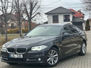 BMW 5 Series foto 3