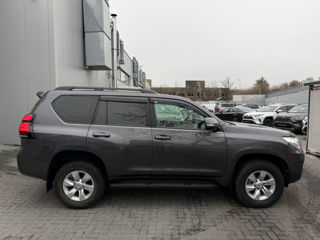 Toyota Land Cruiser Prado foto 6