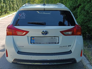 Toyota Auris foto 3