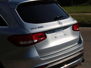 Mercedes GLC foto 9