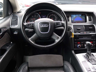 Chirie auto Audi Q7 foto 5