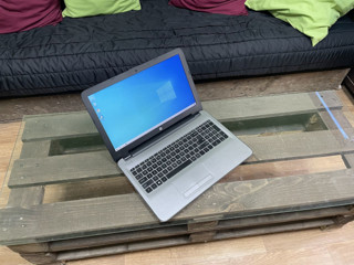 HP Pavilion 15 i3/8GB/500GB/Garantie!