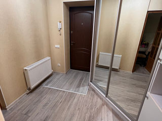 Apartament cu 2 camere, 52 m², Gara de nord, Bălți foto 5