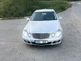 Mercedes E-Class foto 7