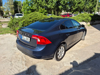 Volvo S60 foto 5