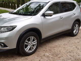 Nissan X-Trail foto 3