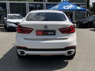 BMW X6 foto 8