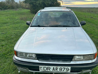 Mitsubishi Galant foto 2