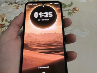 Vînd Samsung Galaxy A34 5G 8/256GB foto 2
