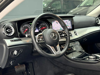 Mercedes E-Class Coupe foto 10