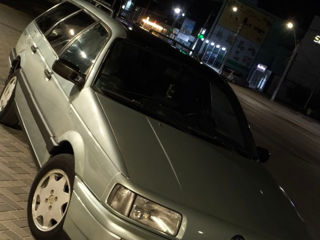 Volkswagen Passat foto 4