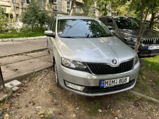 Skoda Rapid foto 1