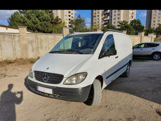 Mercedes Vito foto 2