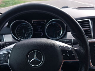 Mercedes M-Class фото 8