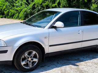 Volkswagen Passat foto 2