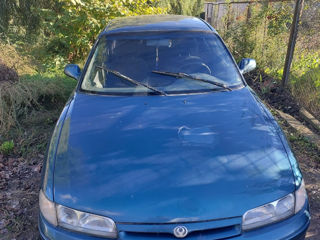 Mazda 626 foto 2