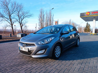 Hyundai i30 foto 1