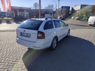 Skoda Octavia foto 3