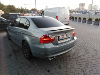 BMW 3 Series foto 4