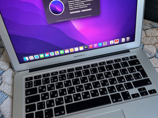 MacBook Air (13-inch, 2017)