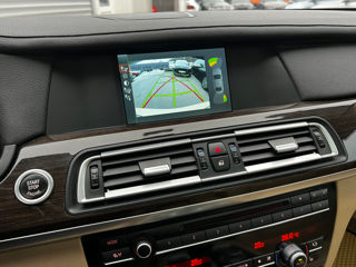 BMW 7 Series foto 12