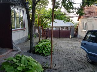 Продается дом, 50 км от Кишинёва, 27 соток фото 5