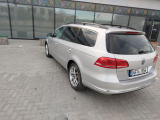 Volkswagen Passat foto 7