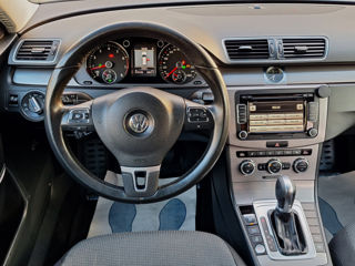 Volkswagen Passat foto 14