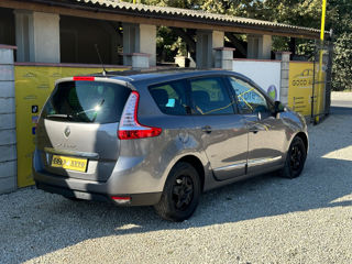 Renault Grand Scenic foto 3