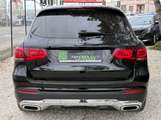 Mercedes GLC foto 6